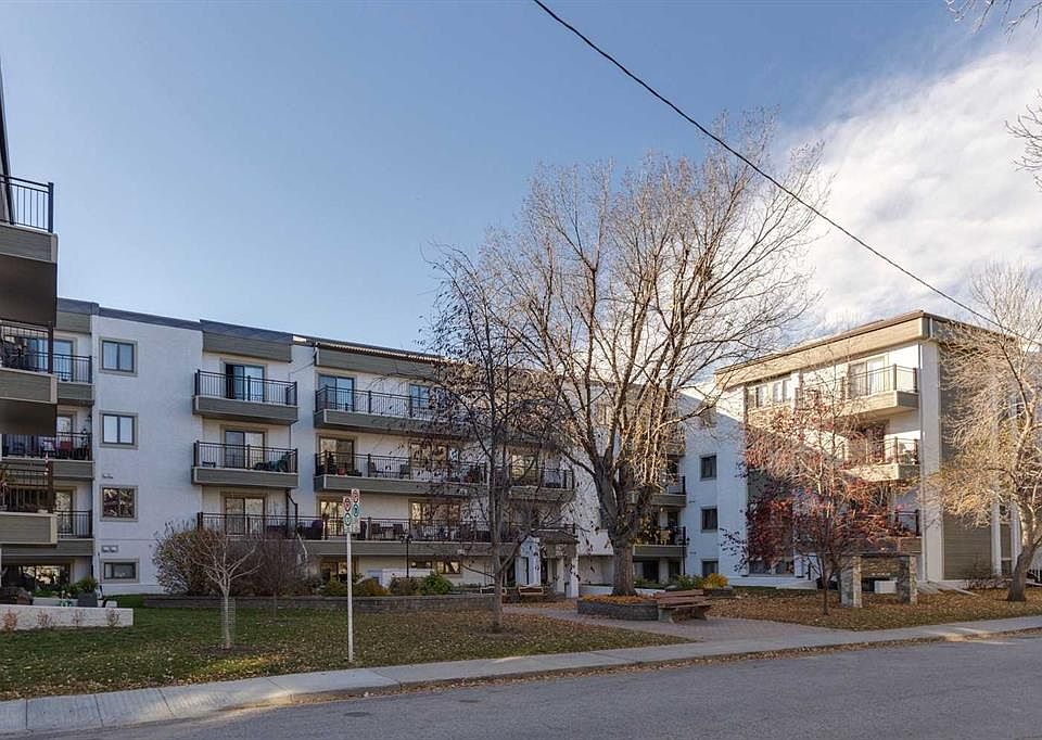 1st image of 723 N 57th Ave SW #226