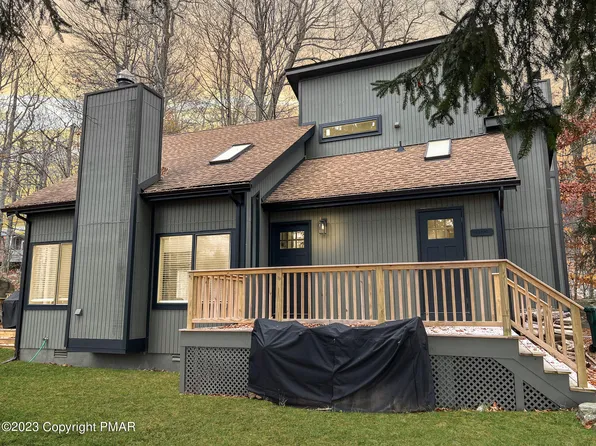 2917 Fairhaven Dr, Tobyhanna, PA 18466