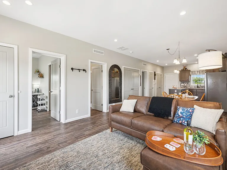 8466 Golden Fields Ln #B — Photo 11