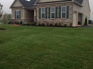 4229 Grandview Rd, Hanover, PA 17331