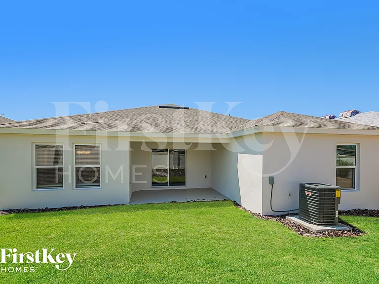 623 Lindbergh Way — Photo 18