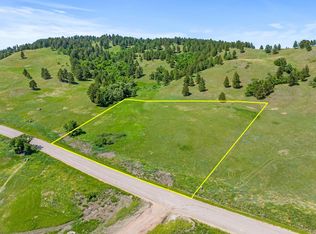 3927 Twisted Oak Rd, Sturgis, SD 57785
