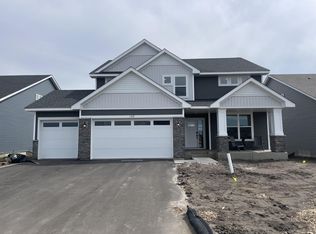 1918 Timber Ln, Carver, MN 55315