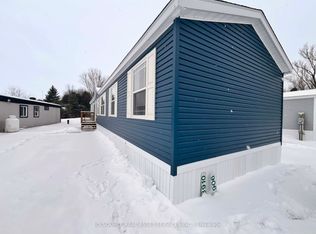 8910 Lynwood Park Point, Ottawa, ON K0A1V0