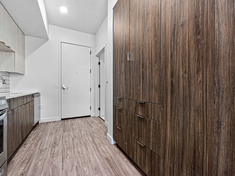 Carraway Apartments — Photo 34