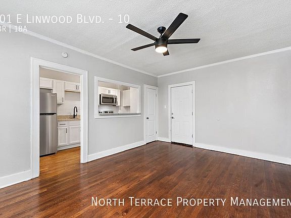 3rd image of 901 E Linwood Blvd #10