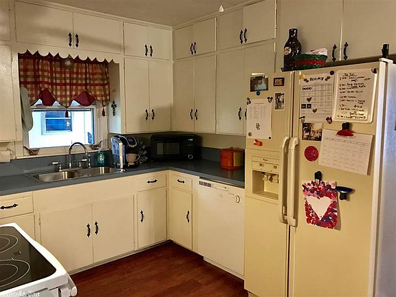 5th image of 711 Parkview Dr