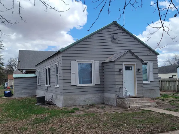 200 S 3rd St, Lyons, NE 68038
