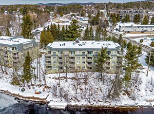 Algonquin Landing, Huntsville, ON P1H 2L7