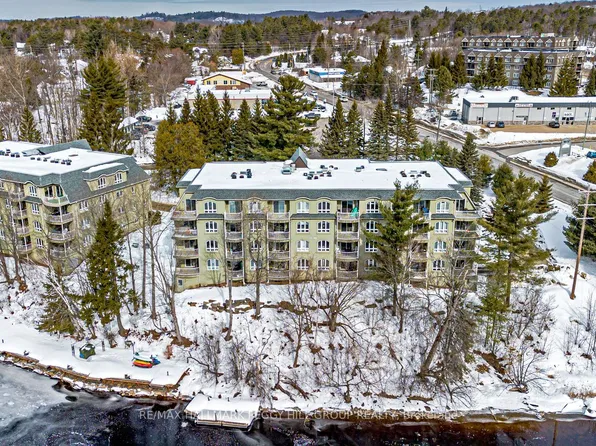 31 Dairy Ln #308, Huntsville, ON P1H 2L7