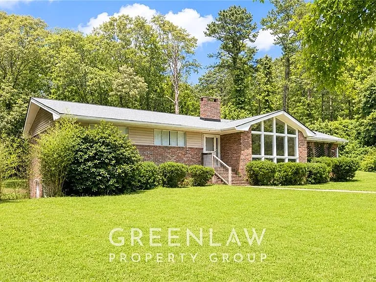 3605 Flat Shoals Rd — Photo 2