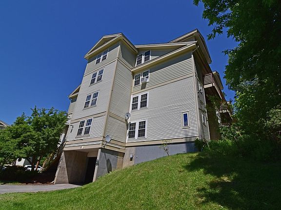 5th image of 243 Hildred Drive