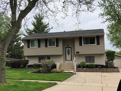 (Undisclosed Address), Schaumburg, IL, 60193