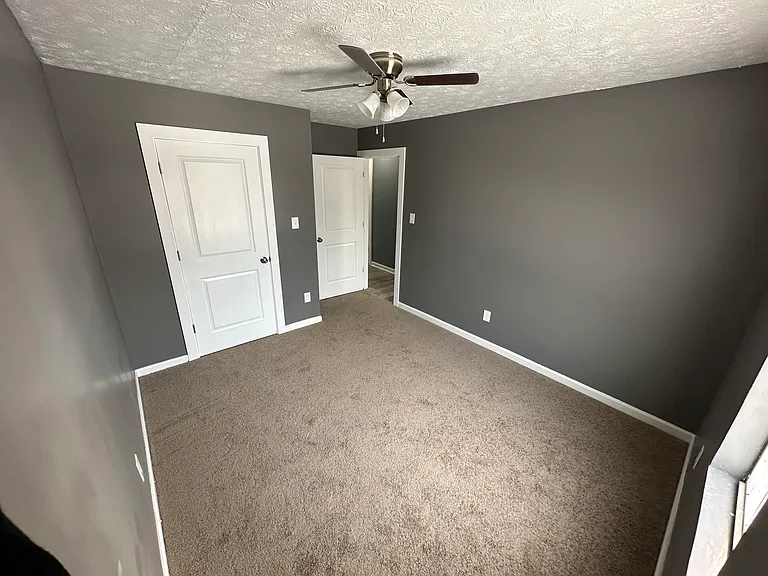 1745 Gerald Dr — Photo 2