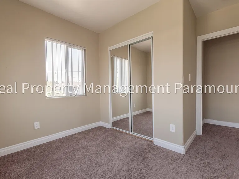 3831 S Wall St — Photo 15