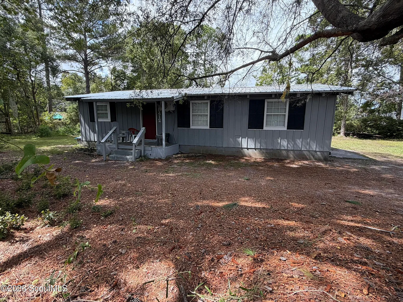2 bed, 1.0 bath, 1170 sqft, $1,200 — Photo 1