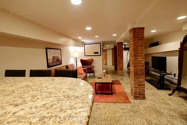 Rented by Realestatement NY | media 2