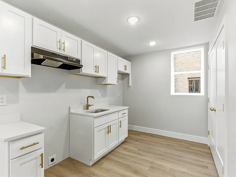 5137 Master St #1B — Photo 5