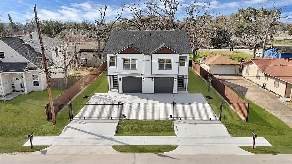 Building Photo - 7517 Hezekiah Ln #A