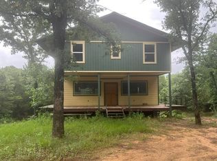 924 The Oil Rd, Gainesville, TX 76240