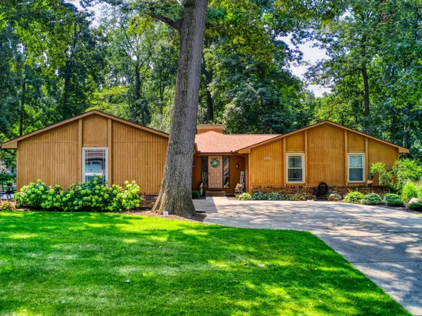 2373 E Kemo Ave, Warsaw, IN 46582