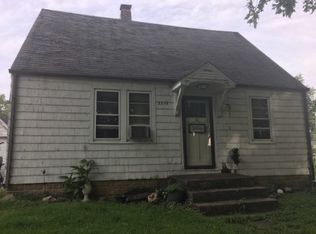 2528 Sanborn St, Sterling, IL 61081