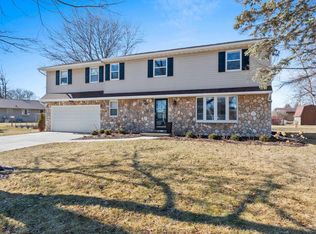 1258 Cornflower Ct, De Pere, WI 54115