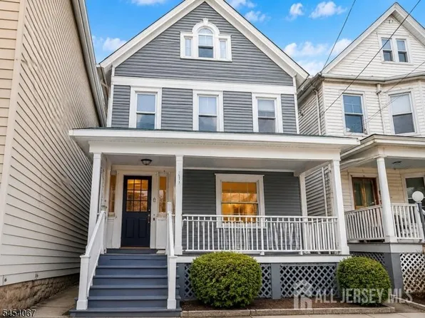 97 Easton Ave, New Brunswick, NJ