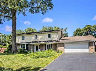54665 Windingbrook Dr, Mishawaka, IN 46545