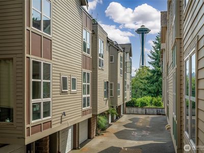 718 Nob Hill Avenue N #A, Seattle, WA, 98109
