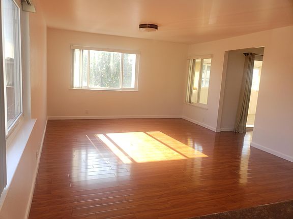 Family and dining rooms