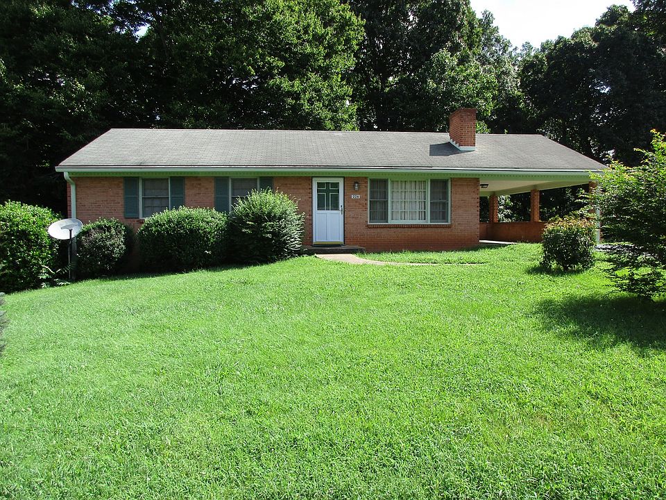 1st image of 226 Westbriar Pl