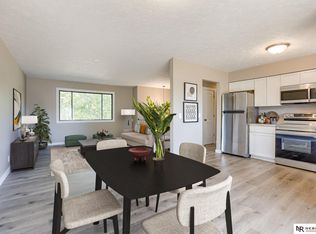 5014 Read St, Omaha, NE 68152