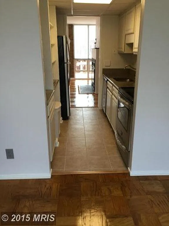 2 bed, 1007 sqft, $2,950 — Photo 4
