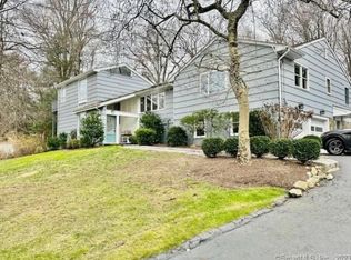 71 High Point Rd, Westport, CT 06880
