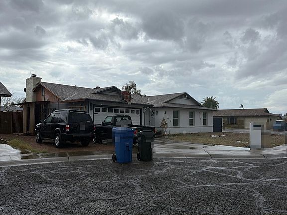 3rd image of 2023 W Kerry Ln
