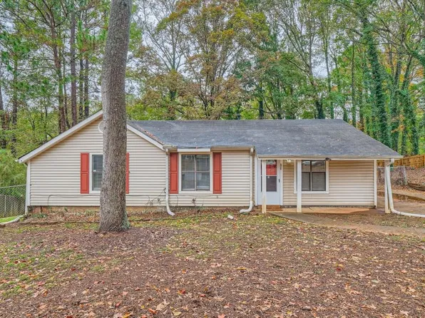 763 Waterview Dr, Riverdale, GA 30274