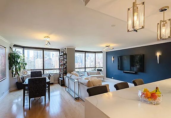 2nd image of 630 1st Ave #16JK