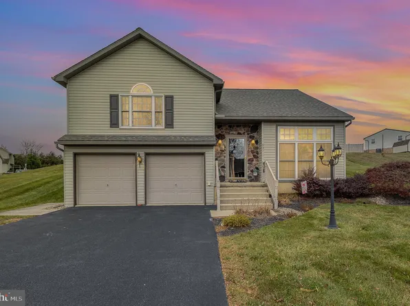 937 Sycamore Ln, Lebanon, PA 17046