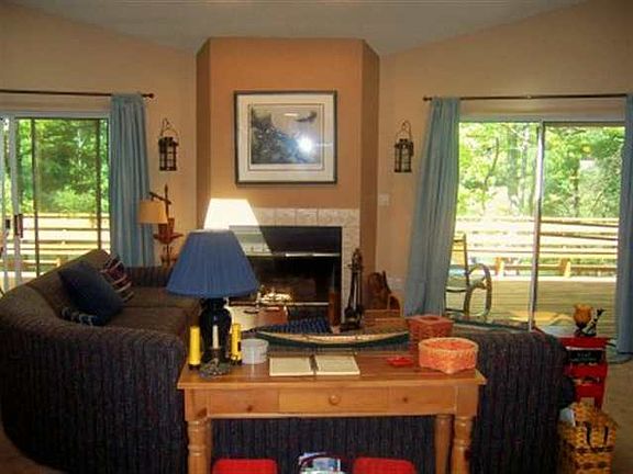 3rd image of 763 Mountain Lake Dr