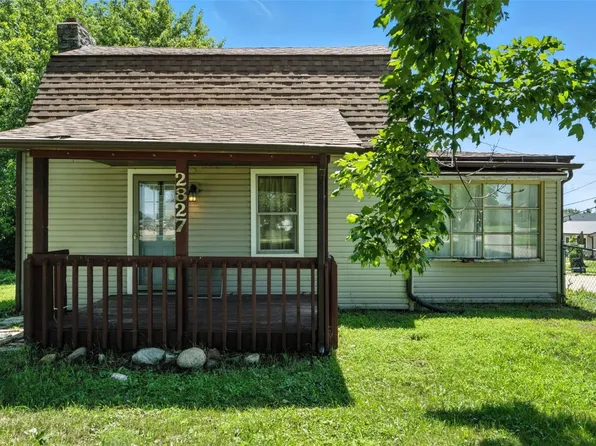 2827 Wilson Ave SW, Cedar Rapids, IA 52404