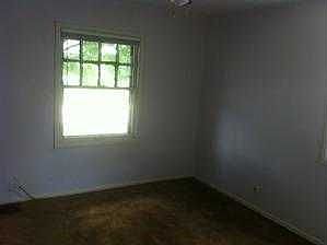 2nd image of 126 S Gladstone Ave
