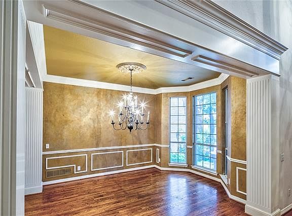 4th image of 701 Winding Bend Cir