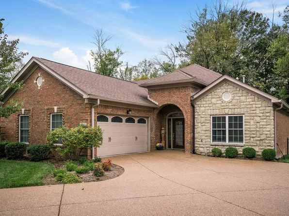10622 Riva Rd, Louisville, KY 40223