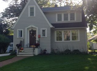 820 Lawton Pl, De Pere, WI 54115