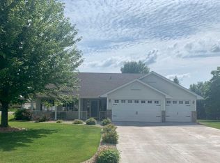 10441 Karston Ave NE, Albertville, MN 55301