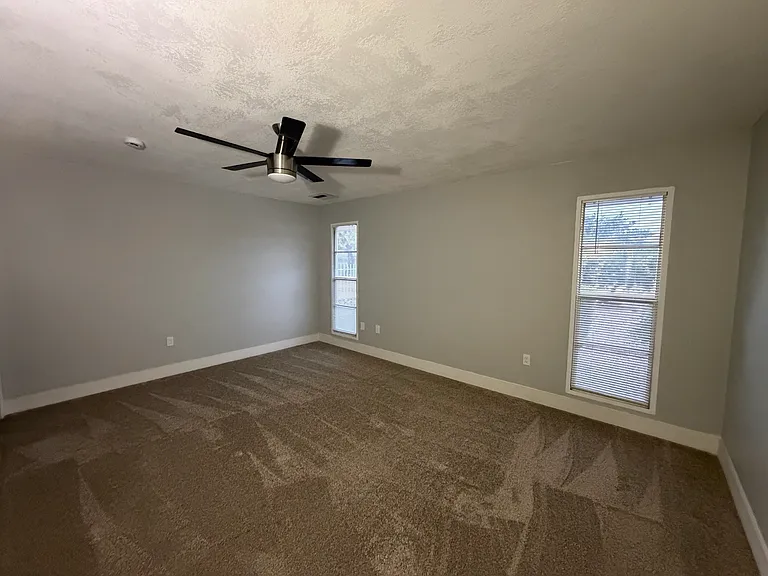 10510 W Willowcreek Cir — Photo 11