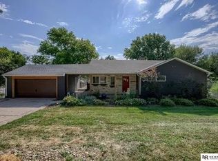 1311 S 90th St, Omaha, NE 68124