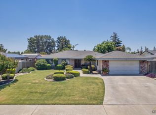 13605 Unity Ct, Bakersfield, CA 93314