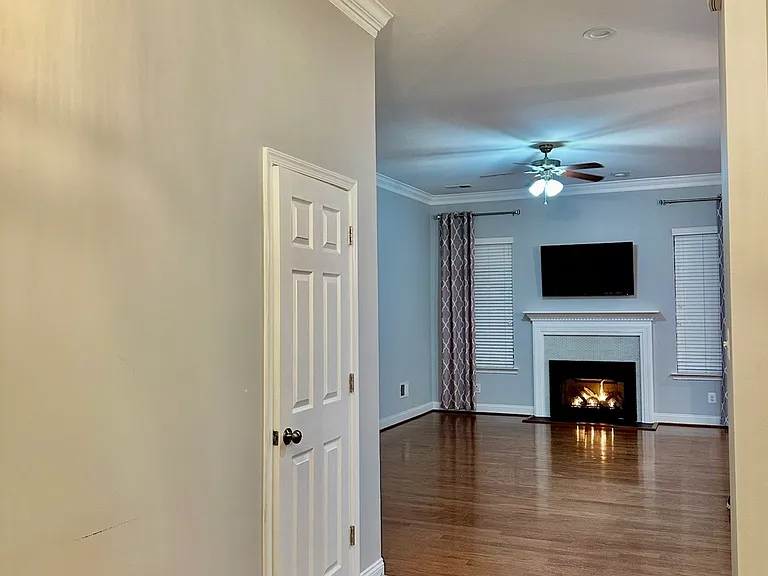 172 Shrewsbury Dr — Photo 5
